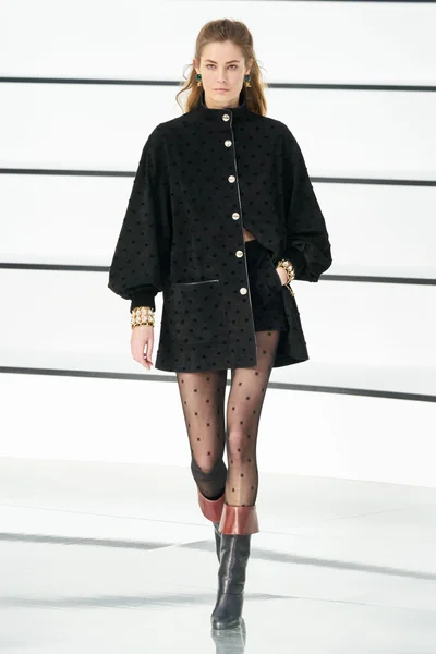 Look 51